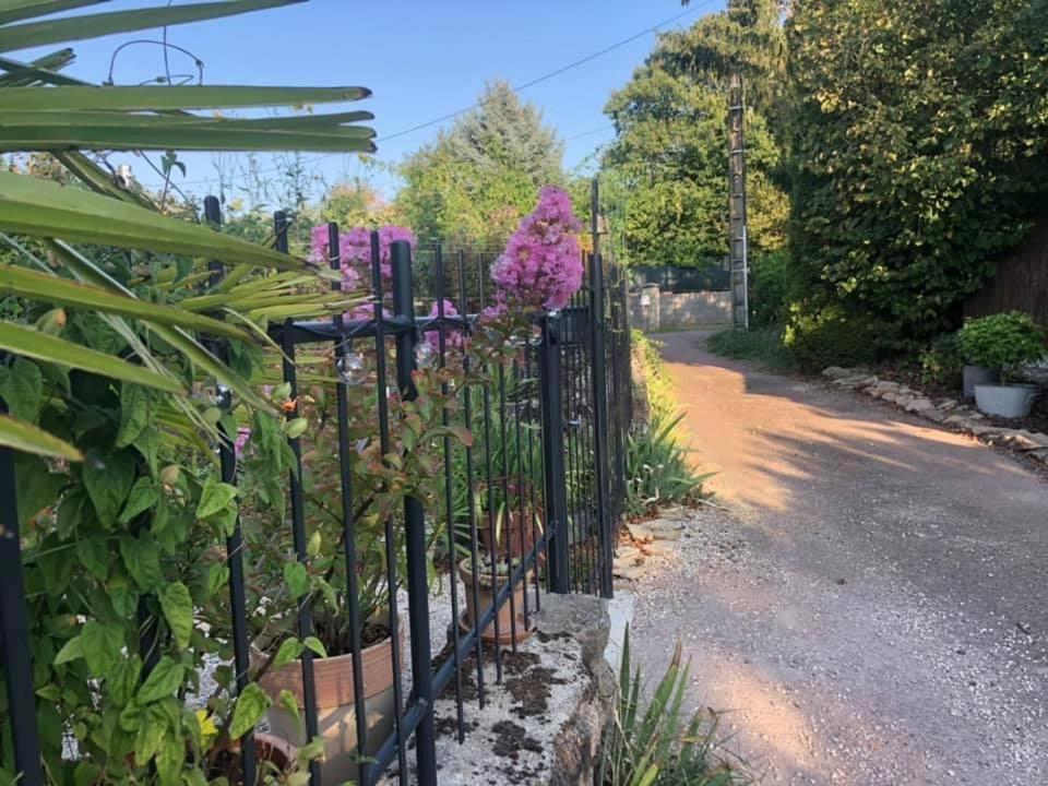 Gite Le Domaine D Orphee Marmagne  Exterior photo